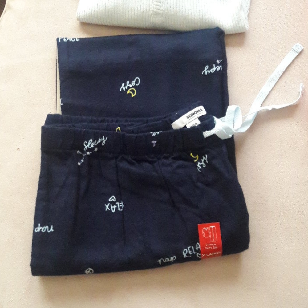Pajamas - Picture 3 of 4